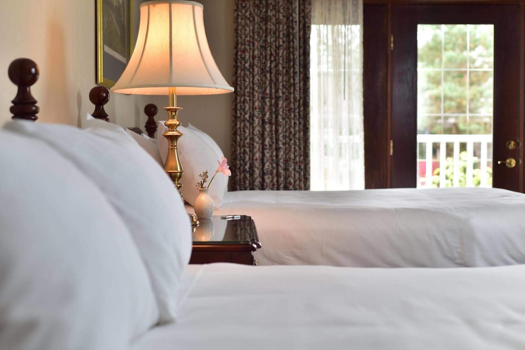 The Geneva Inn Lake Geneva Ngoại thất bức ảnh